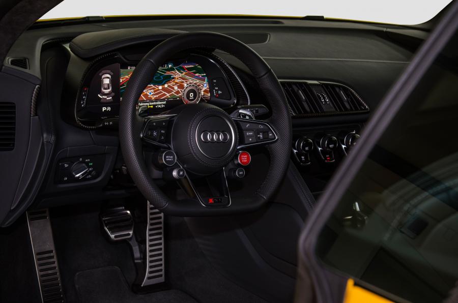 Панель приборов Audi R8 V10 Plus by Fostla.de 2016 года  (фото 14 из 14)